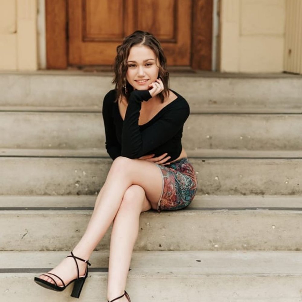 Meet your Posher, Eliy